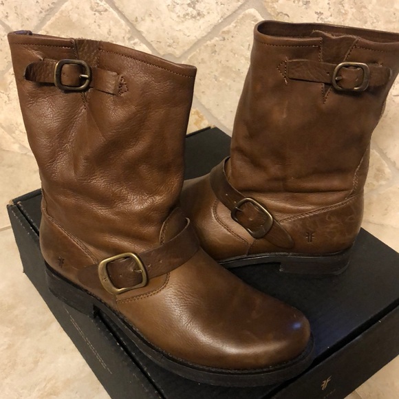 Frye Shoes - Frye Boots